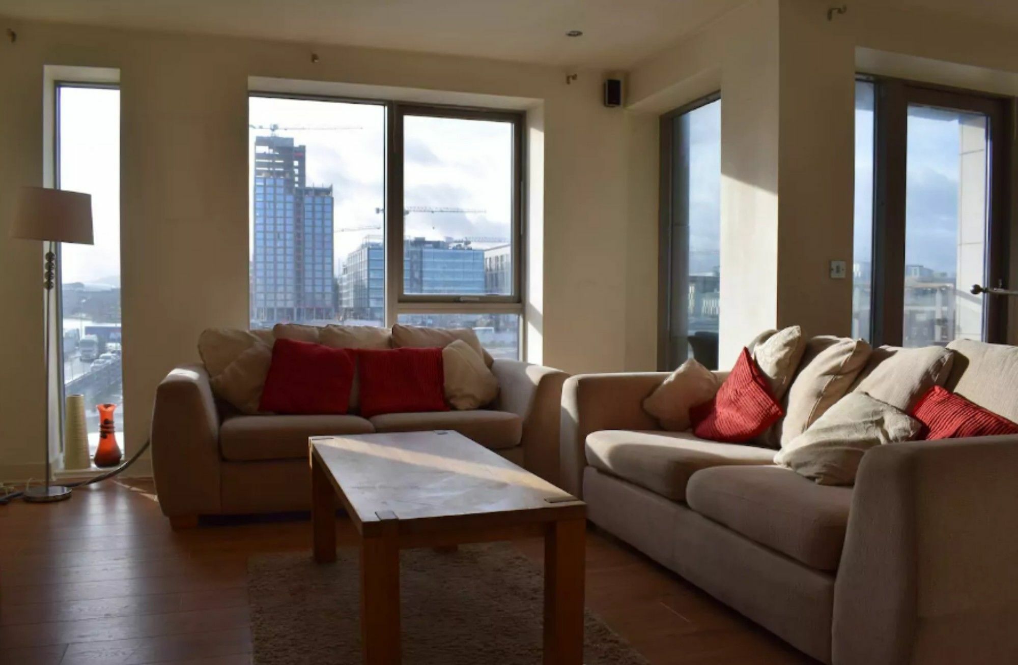 Central 2 Bedroom Apartment In Dublin Extérieur photo